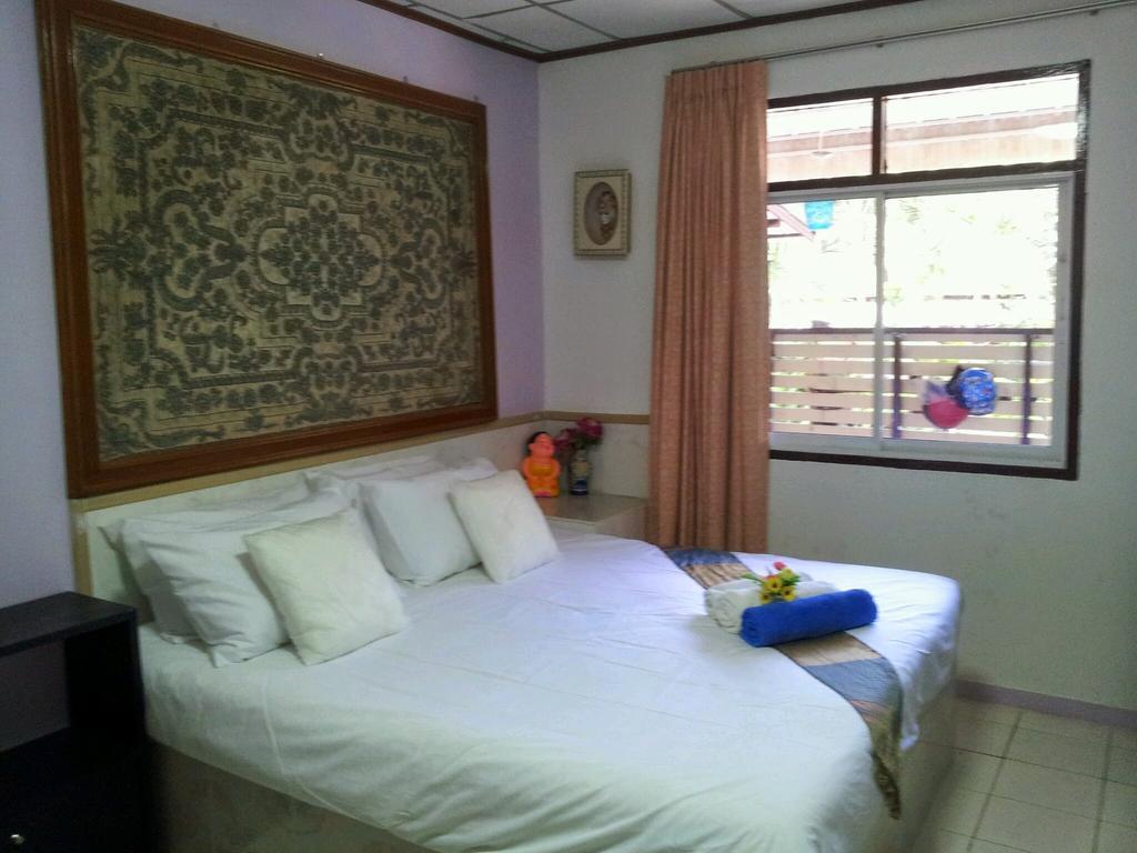 Nan Inn Bungalow Karon Extérieur photo